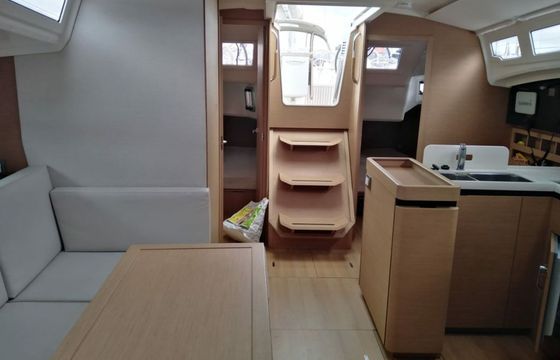 Jeanneau Sun Odyssey 410 Neven