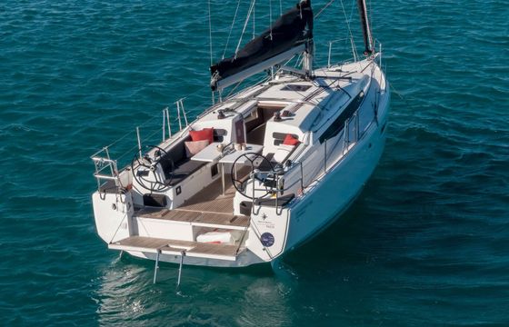 Jeanneau Sun Odyssey 380 Derminica