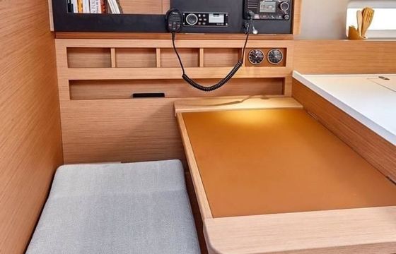 Jeanneau Sun Odyssey 410 Sunsail 23