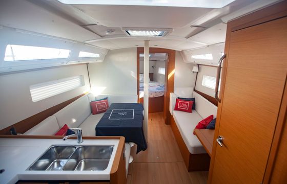 Jeanneau Sun Odyssey 380 Ocean Breeze