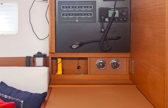Jeanneau Sun Odyssey 380 Ocean Breeze
