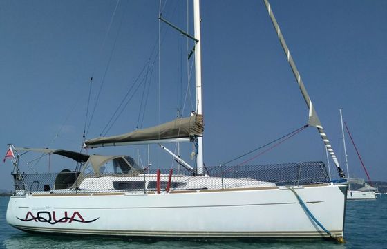 Jeanneau Sun Odyssey 33 Aqua