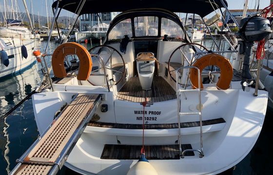 Jeanneau Sun Odyssey 42 Waterproof