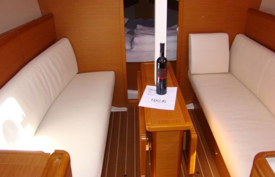 Jeanneau Sun Odyssey 33 Nena