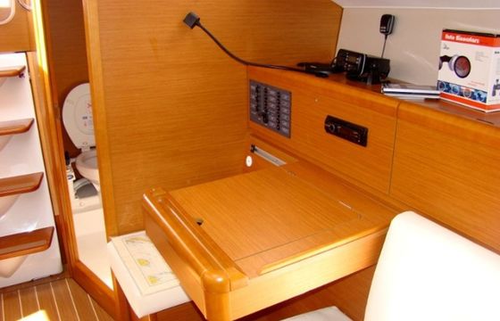 Jeanneau Sun Odyssey 33 Nena