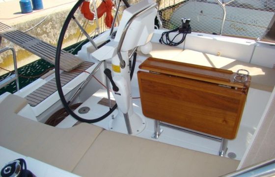 Jeanneau Sun Odyssey 33 Nena