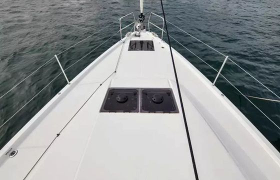 Jeanneau Sun Loft 47 New Horizons 2
