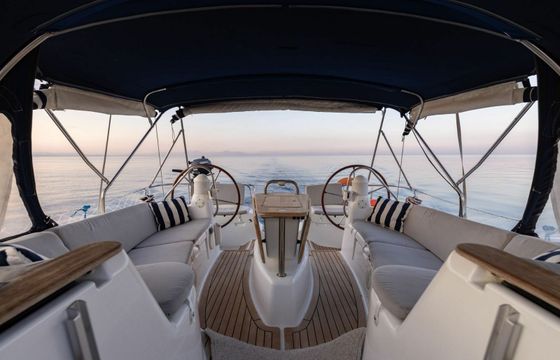 Jeanneau Sun Odyssey 42 Cosmic Princess 3