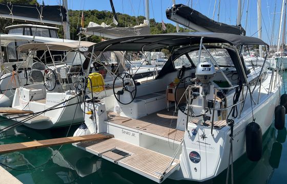 Jeanneau Sun Odyssey 380 Sinki Jr.