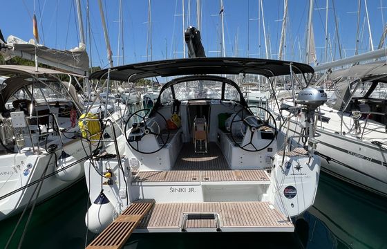Jeanneau Sun Odyssey 380 Sinki Jr.