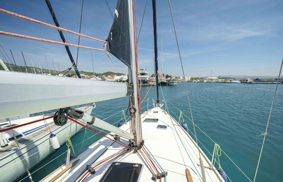 Jeanneau Sun Odyssey 42 Ema