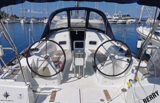 Jeanneau Sun Odyssey 349 Berry