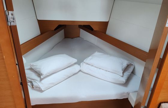 Jeanneau Sun Odyssey 349 Berry
