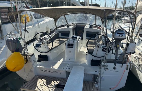 Jeanneau Sun Odyssey 410 Magic Moments