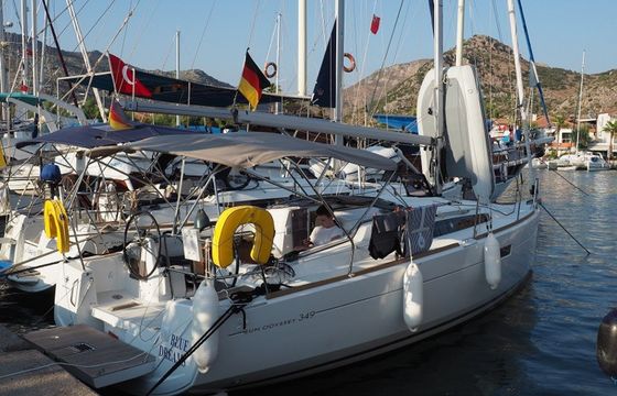 Jeanneau Sun Odyssey 349 Blue Dreams