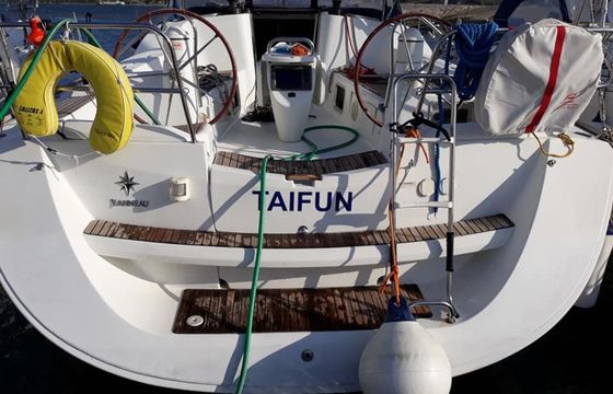 Jeanneau Sun Odyssey 42 i Taifun