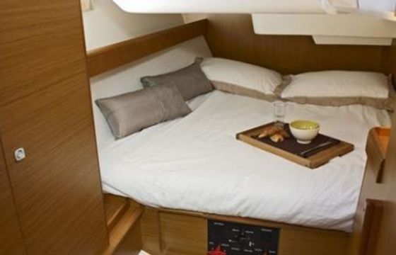 Jeanneau Sun Odyssey 42 i Taifun