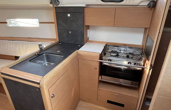 Jeanneau Sun Odyssey 349 Escampette