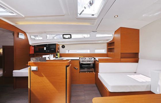 Jeanneau Sun Odyssey 410 Polaris