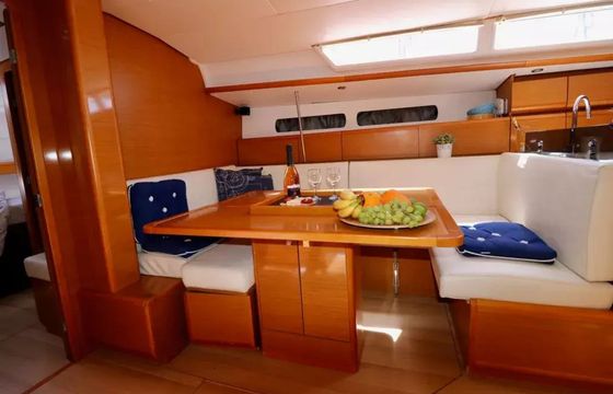 Jeanneau Sun Odyssey 439 Lady Linda