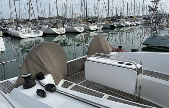 Jeanneau Sun Odyssey 349 Fatu Hiva 3