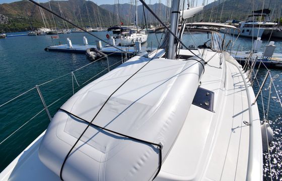Jeanneau Sun Odyssey 410 Sky Asya