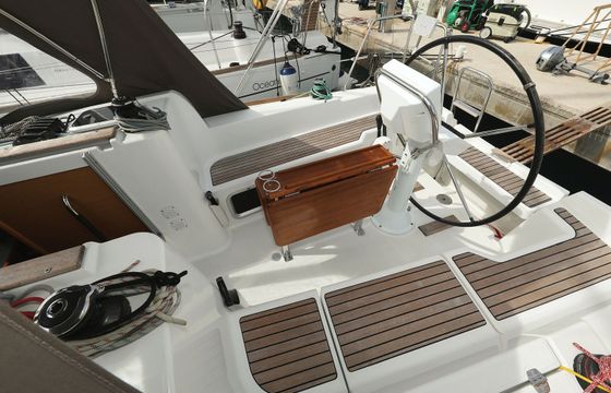 Jeanneau Sun Odyssey 33i Cosma