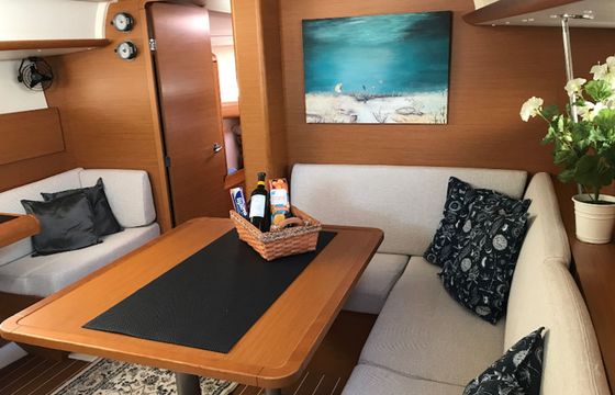 Jeanneau Sun Odyssey 409 Corinne
