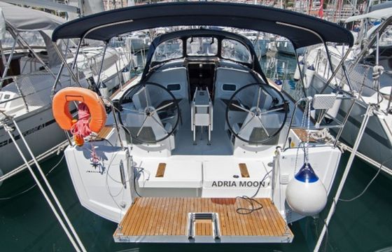 Jeanneau Sun Odyssey 349 Adria Moon