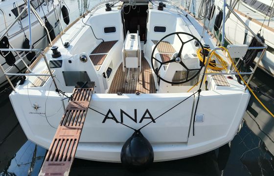 Jeanneau Sun Odyssey 349 Ana