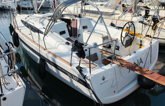 Jeanneau Sun Odyssey 349 Ana