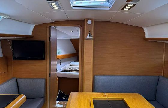 Jeanneau Sun Odyssey 409 ZikkZakk