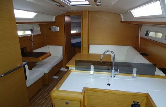 Jeanneau Sun Odyssey 41 Smile Big