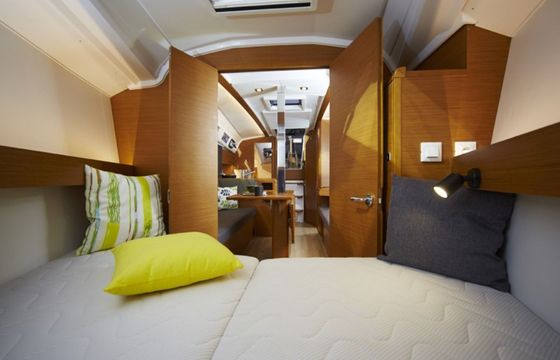 Jeanneau Sun Odyssey 349 Gloria