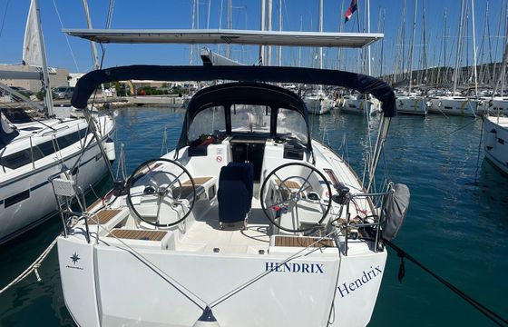 Jeanneau Sun Odyssey 419 Hendrix