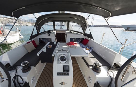 Jeanneau Sun Odyssey 440 Dory