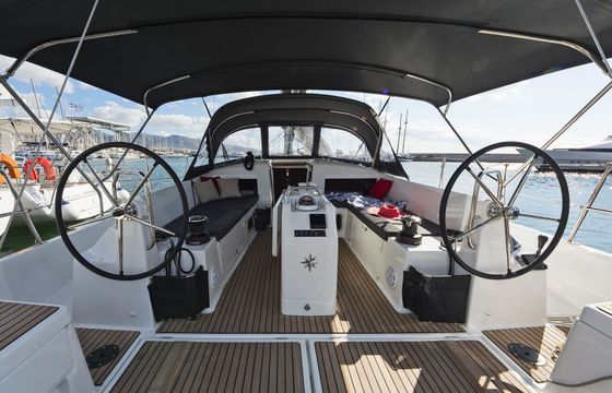 Jeanneau Sun Odyssey 440 Dory