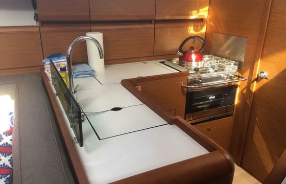 Jeanneau Sun Odyssey 419 Zephyrus