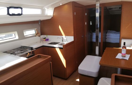 Jeanneau Sun Odyssey 440 Petra