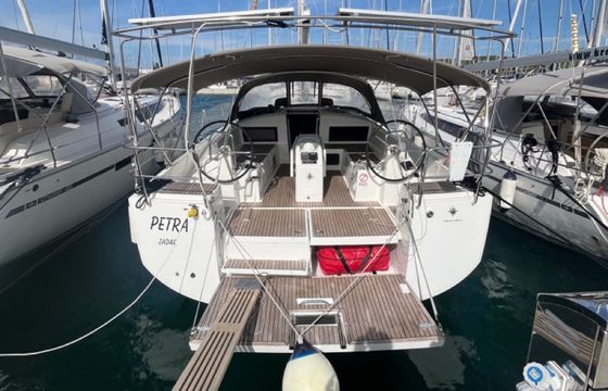 Jeanneau Sun Odyssey 440 Petra
