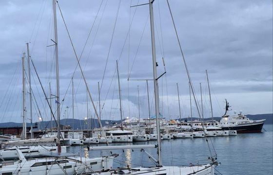 Jeanneau Sun Odyssey 42 i Posidonia