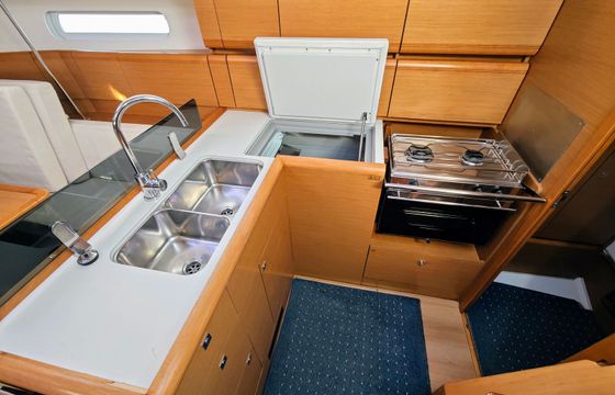 Jeanneau Sun Odyssey 379 Soprano