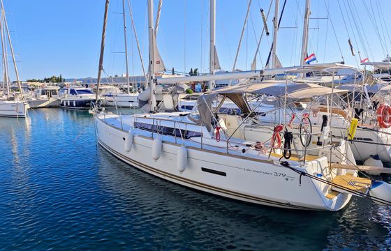Jeanneau Sun Odyssey 379 Soprano