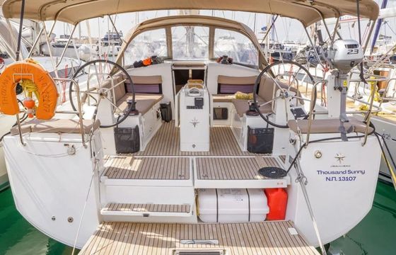 Jeanneau Sun Odyssey 440 Thousand Sunny