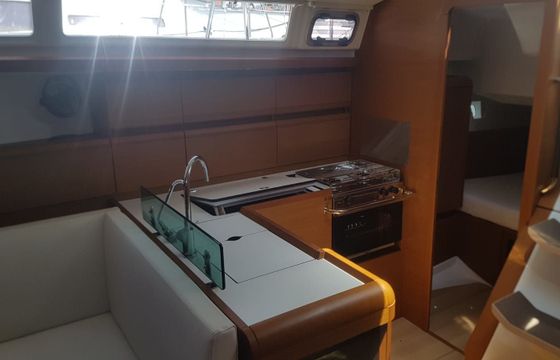 Jeanneau Sun Odyssey 449 3 Amigos