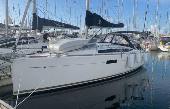 Jeanneau Sun Odyssey 349 Y Eren 3