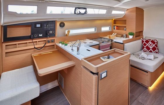 Jeanneau Sun Odyssey 410 Sunsail 20