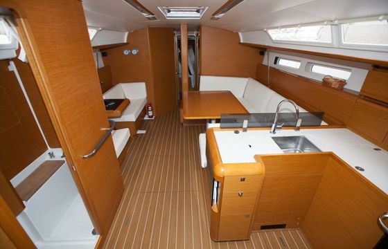 Jeanneau Sun Odyssey 439 Gael