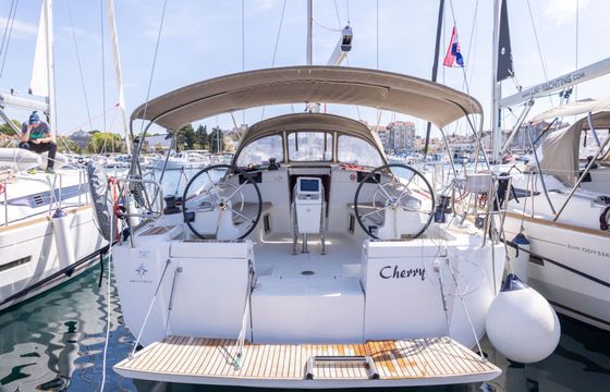 Jeanneau Sun Odyssey 449 Cherry