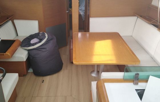 Jeanneau Sun Odyssey 449 Diarch 3